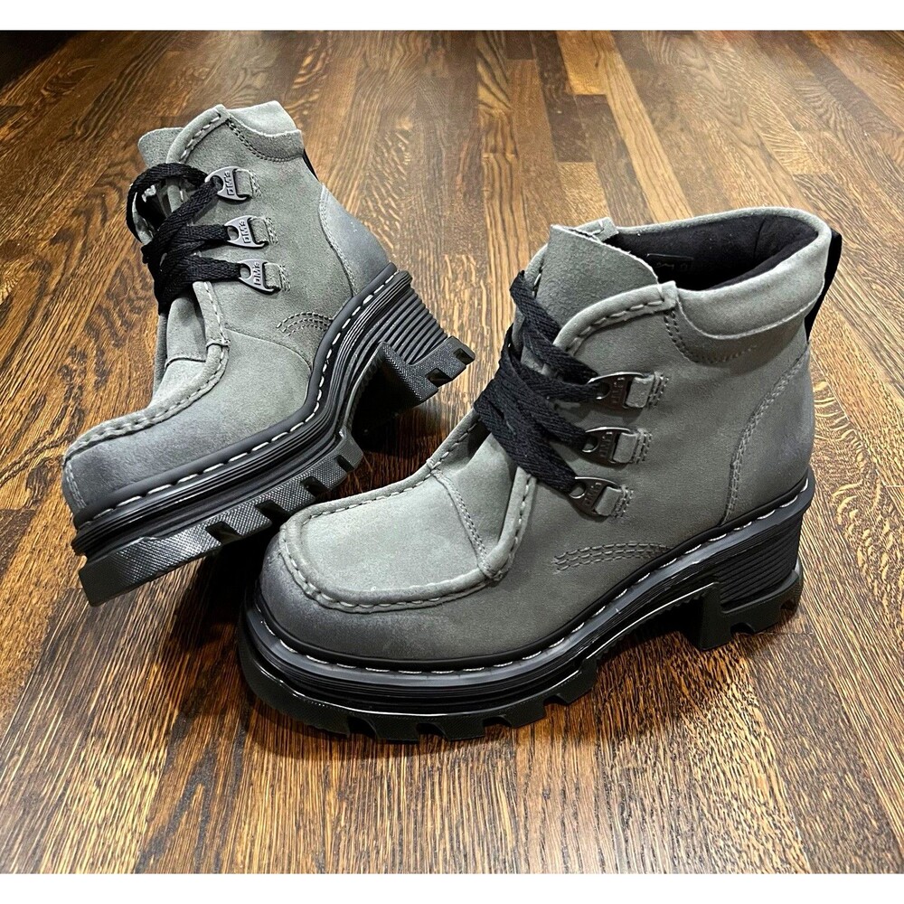 dr. martens corran 3-eye gray suede heeled boot ankle size 8W/6UK